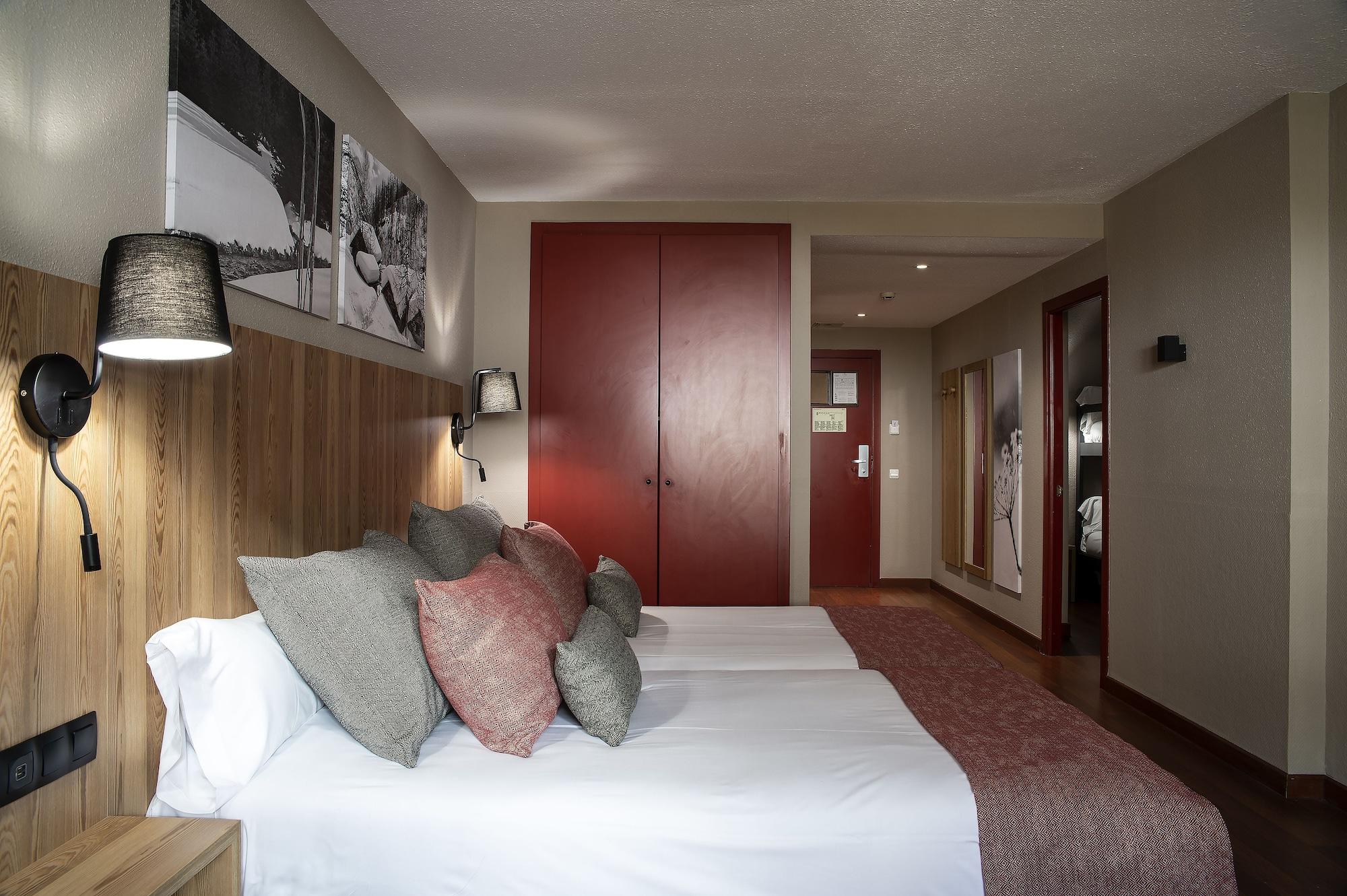 Hotel Grand Pas Pas de la Casa Kültér fotó
