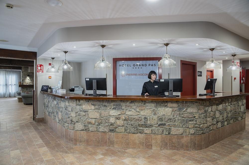 Hotel Grand Pas Pas de la Casa Kültér fotó