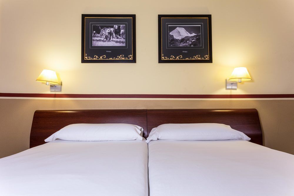 Hotel Grand Pas Pas de la Casa Kültér fotó